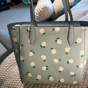 Kate Spade Dancing Daisy Tote